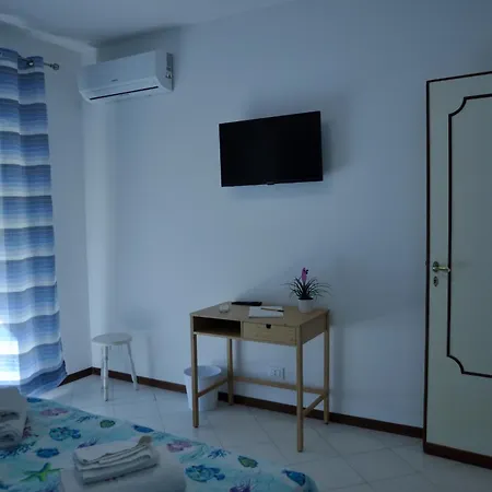 Apartment Sikania *